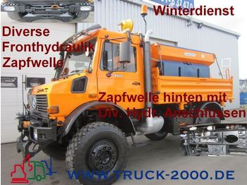 UNIMOG U 2150 Winterdienst Div Zapfwellen + Hydraulik - Utcaseprő gép