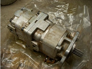 Komatsu (54) pump for transmission - Getriebepumpe - Erőátvitel