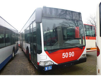 Városi busz Mercedes-Benz O530 G , Klima, Güne plakette: 1 kép.