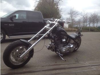 Harley-Davidson chopper  - Motorkerékpár