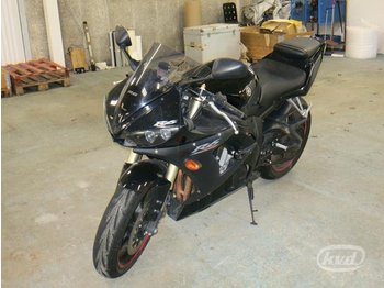Yamaha YZF-R6 (Rep.objekt)  - Motorkerékpár