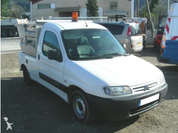 Citroën Berlingo - Billenőplatós kisteherautó