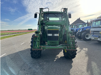 John Deere 6400 - Traktor: 3 kép.