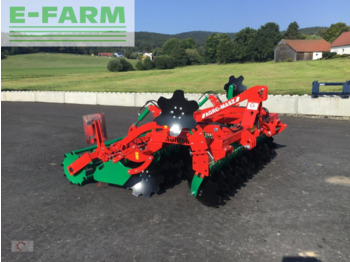 Agro-Masz bt 30 3m arbeitsbreite beleuchtung - Traktor
