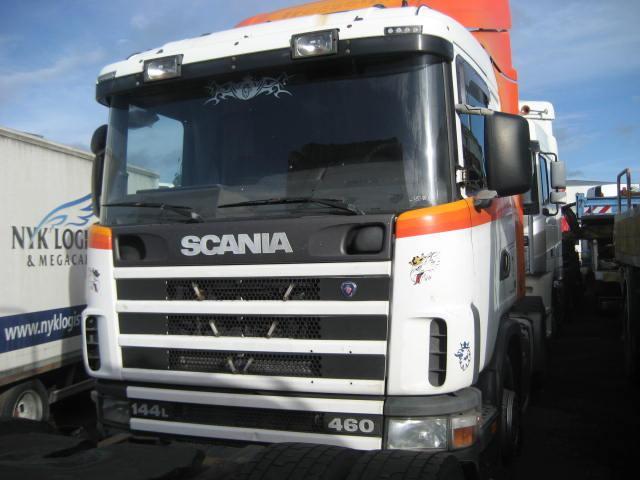 Nyergesvontató Scania L 144L460: 2 kép.