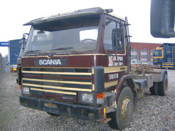 SCANIA  - Cserefelépítményes teherautó