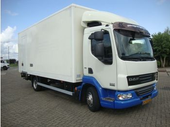 Dobozos felépítményű teherautó DAF 45-160 EURO5: 1 kép.