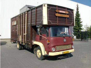 Ford Bedford - Dobozos felépítményű teherautó