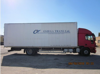 Dobozos felépítményű teherautó a következők szállításához textília IVECO EUROCARGO: 1 kép.