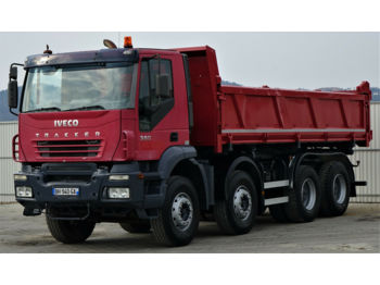 Billenőplatós teherautó Iveco  Trakker 380 * Kipper 7,00m + BORDMATIC *8x4*: 1 kép.