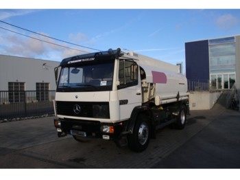 Tartályos teherautó a következők szállításához üzemanyag Mercedes-Benz 1520 + TANK 10000 L (6 comp.): 1 kép.