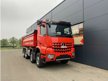 Új Billenőplatós teherautó Mercedes-Benz Arocs5_3251_8x4_3SeitenKipper_Meiller: 1 kép.