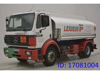 Tartályos teherautó a következők szállításához üzemanyag Mercedes-Benz SK 1824: 1 kép.