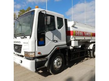 Tartályos teherautó a következők szállításához üzemanyag TATA Daewoo NOVUS: 1 kép.